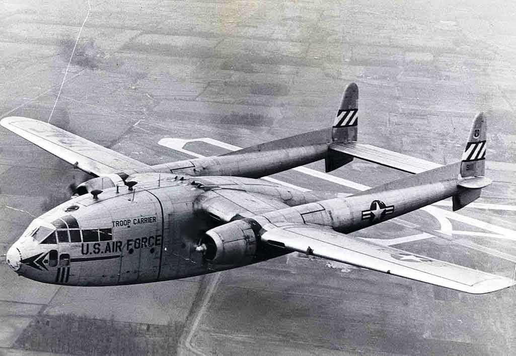 Американский военно транспортный самолёт C-119